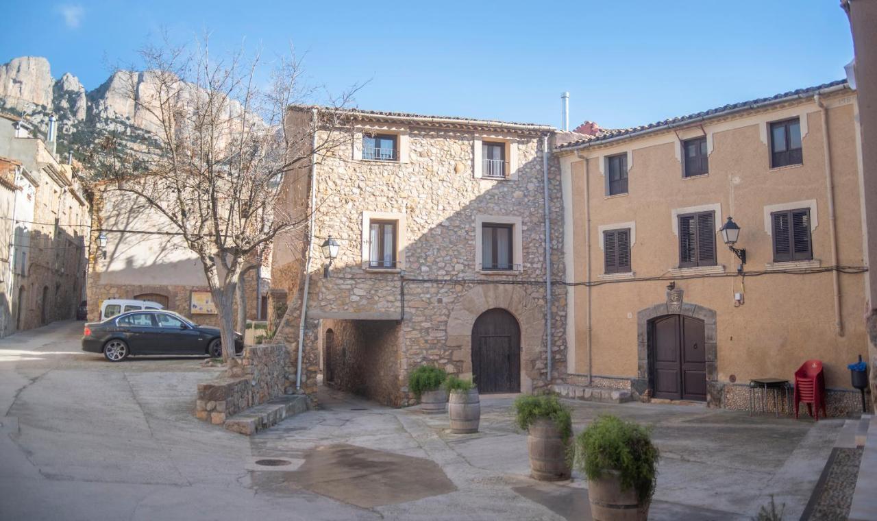 Casa La Morera Del Montsant La Morera de Montsant Exterior photo